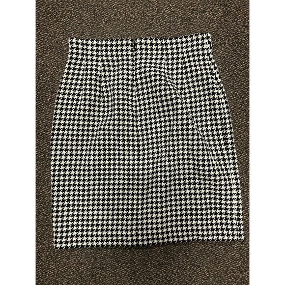 Vintage A LINE Anne Klein Black and White Pattern Skirt Size 6 - Picture 1 of 5